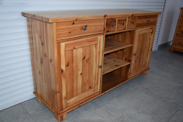 Ogłoszenie - komoda z drewna sosnowego - jak nowa. Zdjęcie 2