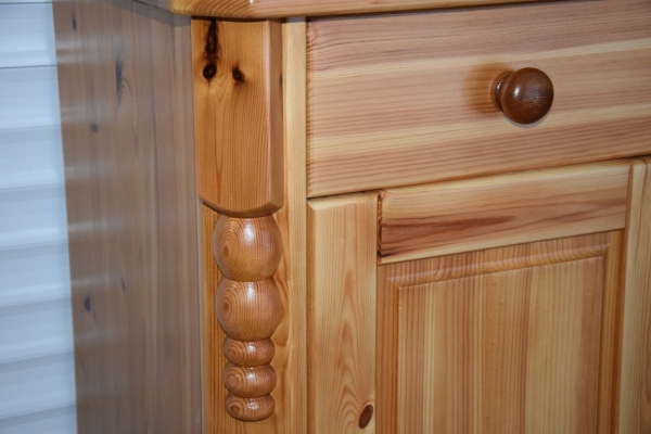 Ogłoszenie - komoda z drewna sosnowego - jak nowa. Zdjęcie 5