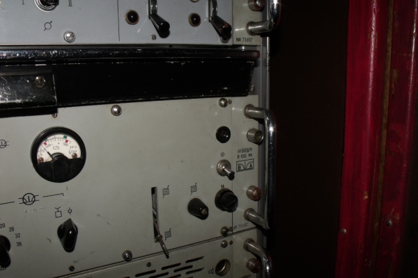 Ogłoszenie - Radiowe Centrum Odbiorcze     w kontenerze (salonka) .. Zdjęcie 2