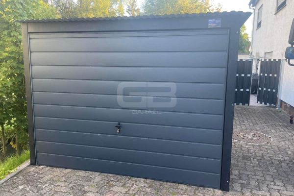 Ogłoszenie - Garaż blaszany 3x7 brama uchylna - okno PCV - antracyt Dach spad w tył GB157. Zdjęcie 3