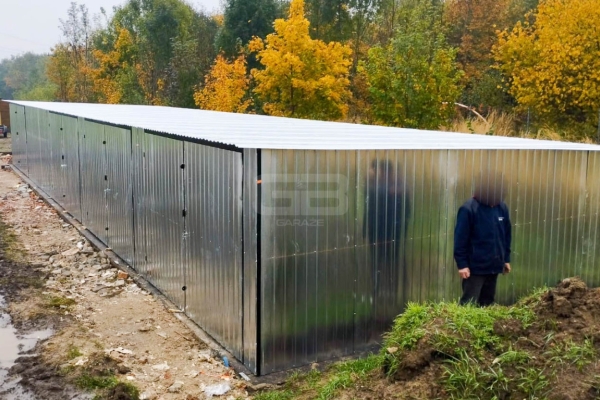 Ogłoszenie - GARAŻ BLASZANY RZĄD 17,5m x 5m - spad tył 4x Brama ocynk GB188. Zdjęcie 6