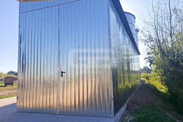 Ogłoszenie - Garaż blaszany 3x12m - brama dwuskrzydłowa - drzwi - okno - ocynk - dach spad w bok GB158. Zdjęcie 5