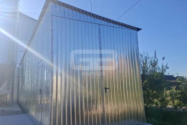 Ogłoszenie - Garaż blaszany 3x12m - brama dwuskrzydłowa - drzwi - okno - ocynk - dach spad w bok GB158. Zdjęcie 3