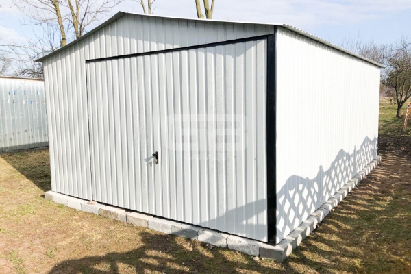 Ogłoszenie - Garaż blaszany 4x6 Brama uchylna Biały - wolnostojący GB169. Zdjęcie 4