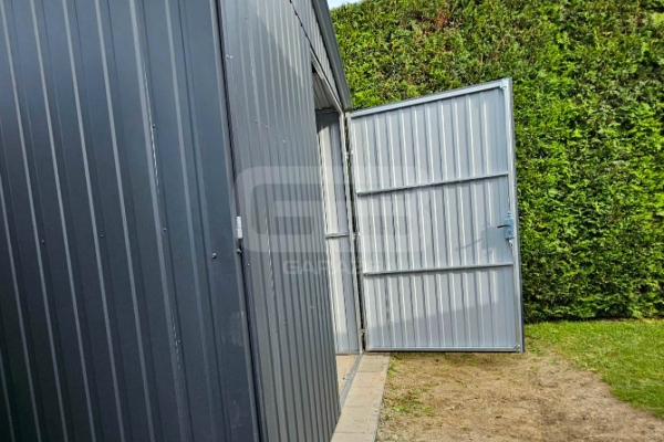 Ogłoszenie - Garaż blaszany 2,5x5m - brama dwuskrzydłowa - wolnostojący - antracyt dach dwuspadowy GB130. Zdjęcie 3
