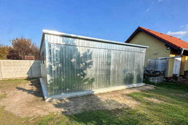 Ogłoszenie - Garaż blaszany 6x6m - 2x brama uchylna - 2x okno - drzwi - ocynk - dach spad w tył GB181. Zdjęcie 2