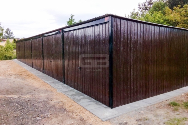 Ogłoszenie - Garaż blaszany 18x5 - Brama uchylna - Ciemny brąz  - Dach spad w tył GB187. Zdjęcie 6