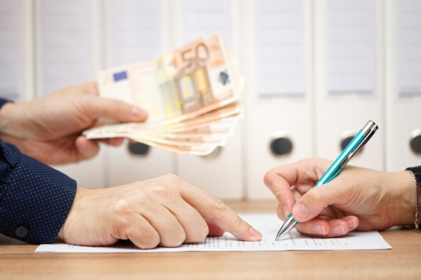 Ogłoszenie - Potrzebujesz pożyczki z oprocentowaniem 2%? Wyślij e-mail, aby złożyć wniosek.. Zdjęcie 1