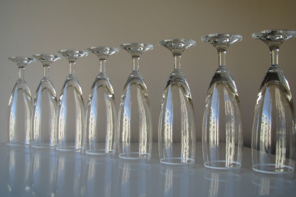 Ogłoszenie - Lampki - kieliszki na wino z obwódką, szampanówki 8 szt retro, PRL. Zdjęcie 7