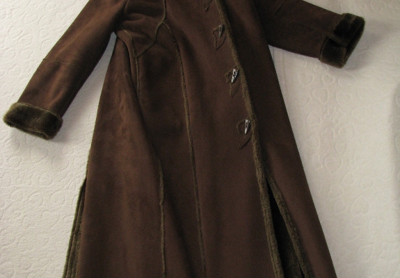 Ogłoszenie - Elegancki kożuszek damski z kapturem, rozm. XXL. Zdjęcie 8