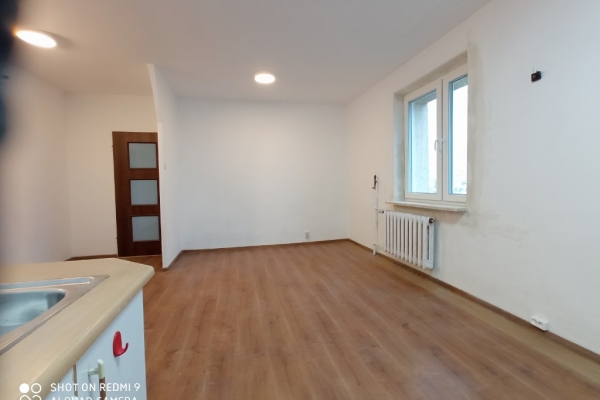 Ogłoszenie - Sprzedam bezpośrednio mieszkanie 42.1 m2 przy Metrze Ursynów. Zdjęcie 2