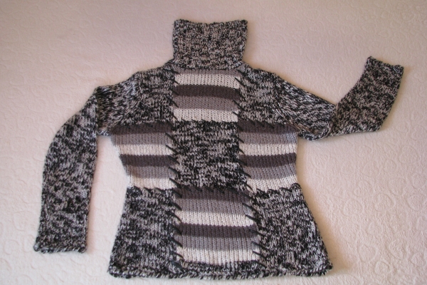 Ogłoszenie - Sweterek, golf - elegancko-sportowy, rozm. M. Zdjęcie 2