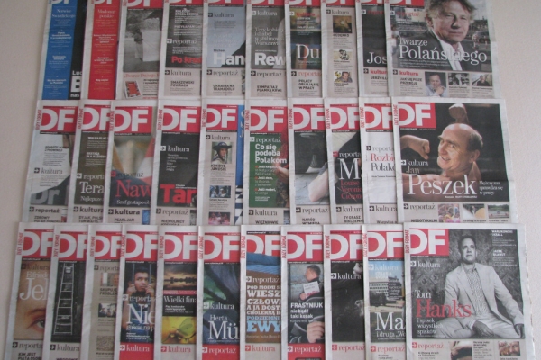 Ogłoszenie - DF – Duży Format – tygodnik Gazety Wyborczej z roku 2009. Zdjęcie 1