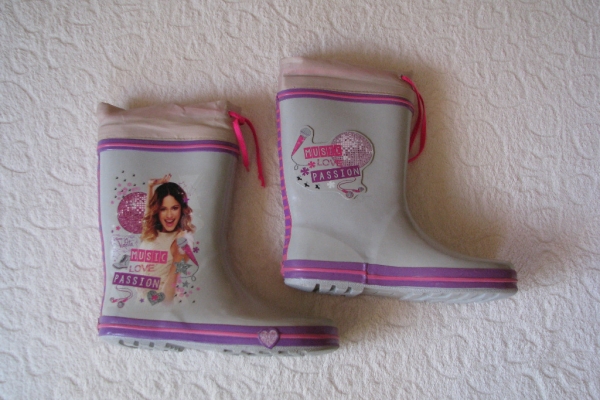 Ogłoszenie - Kalosze, gumowce Disney Violetta dla dziewczynki, rozm. 35. Zdjęcie 7