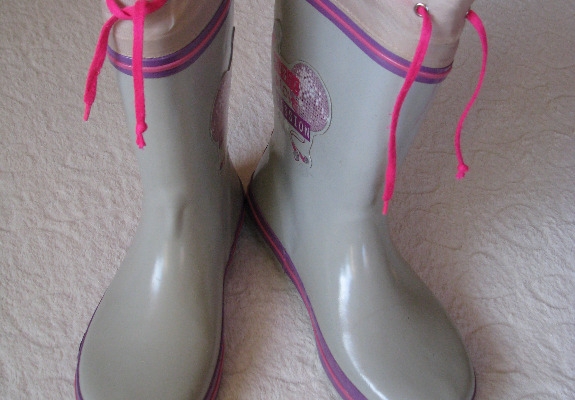 Ogłoszenie - Kalosze, gumowce Disney Violetta dla dziewczynki, rozm. 35. Zdjęcie 4