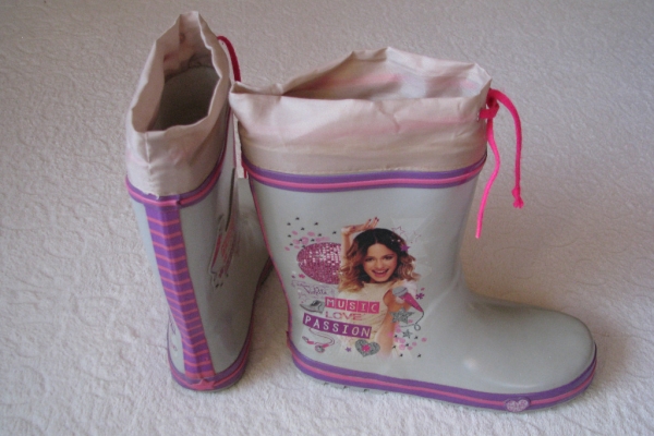 Ogłoszenie - Kalosze, gumowce Disney Violetta dla dziewczynki, rozm. 35. Zdjęcie 2