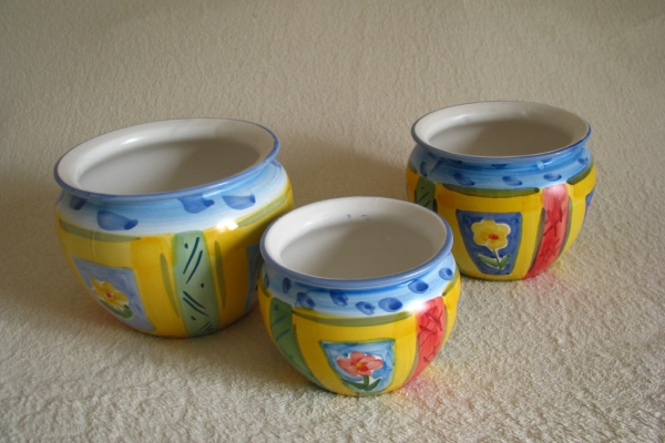 Ogłoszenie - Piękny, ręcznie malowany zestaw 3 stylowych doniczek – osłonki. Zdjęcie 2