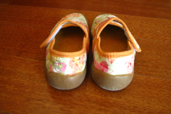 Ogłoszenie - Kolorowe balerinki - kapcie Haflinger dla dziewczynki rozm. 34. Zdjęcie 4