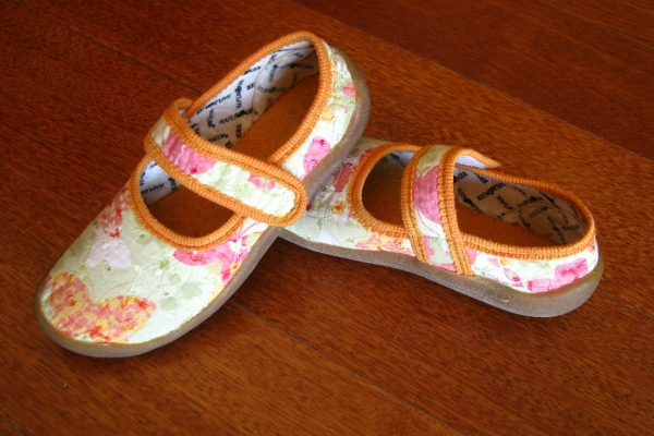 Ogłoszenie - Kolorowe balerinki - kapcie Haflinger dla dziewczynki rozm. 34. Zdjęcie 5