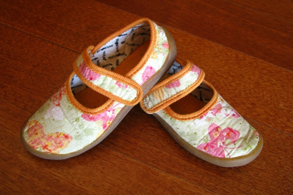 Ogłoszenie - Kolorowe balerinki - kapcie Haflinger dla dziewczynki rozm. 34. Zdjęcie 6