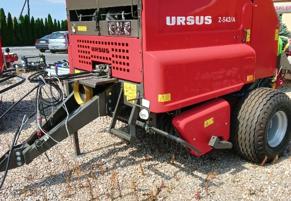 Ogłoszenie - Prasa zwijająca belownica Ursus Z-543/A. Zdjęcie 1