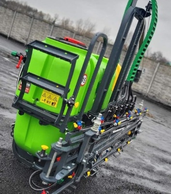 Ogłoszenie - Opryskiwacz zwieszany. Zdjęcie 4