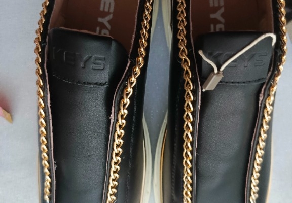 Ogłoszenie - Buty skórzane z zamkami. Zdjęcie 1