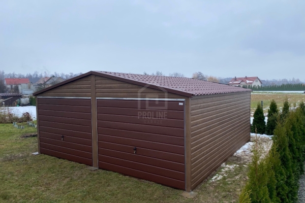 Ogłoszenie - Garaż blaszany 6x5,8m - 2x brama uchylna - ciemny orzech - drewnopodobny - blachodachówka - dach dwuspadowy PLG257. Zdjęcie 4