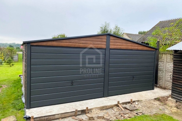 Ogłoszenie - Garaż blaszany 6x5,8 2x brama uchylna drzwi okno - ciemny orzech - antracyt - drewnopodobny - dach dwuspadowy PLG256. Zdjęcie 3