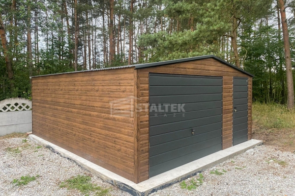 Ogłoszenie - Garaż blaszany 5x6m - brama - drzwi - okno - ciemny orzech - drewnopodobny -  antracyt - dach dwuspadowy ST195. Zdjęcie 2