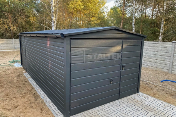 Ogłoszenie - Garaż blaszany 3x6m - Brama uchylna - drzwi Antracyt Dach dwuspadowy - rynny ST171. Zdjęcie 4