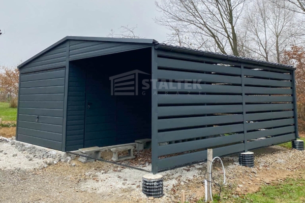 Ogłoszenie - Garaż blaszany 3x6m - wiata 3m - Brama uchylna - drzwi Antracyt Dach dwuspadowy blachodachówka ST170. Zdjęcie 3