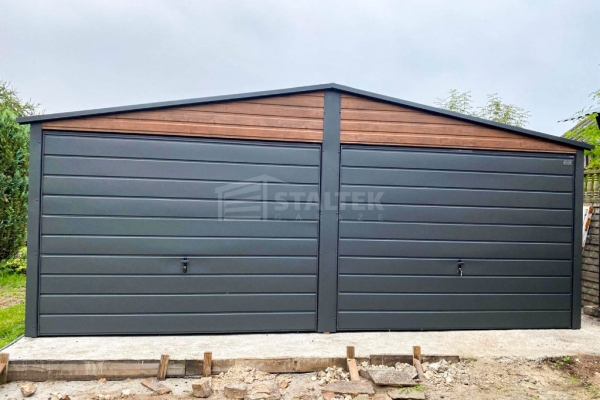 Ogłoszenie - Garaż blaszany 6x5,8 - 2x brama uchylna - drzwi - okno - ciemny orzech - antracyt - drewnopodobny - dach ST247. Zdjęcie 2