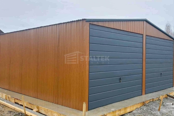 Ogłoszenie - Garaż blaszany 6x6m - 2x brama uchylna - drzwi - złoty dąb - drewnopodobny - dach dwuspadowy ST250. Zdjęcie 2