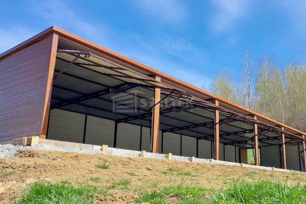 Ogłoszenie - Garaż blaszany 18x5m – 6x brama uchylna – 2x drzwi - rynna - drewnopodobny - spad w tył ST234. Zdjęcie 8