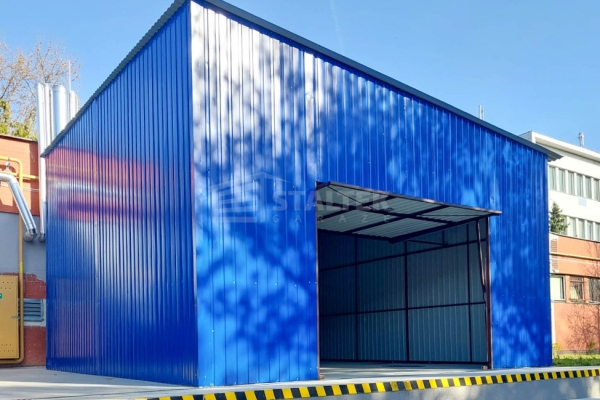 Ogłoszenie - Hala - Garaż blaszany 7x8m - brama uchylna - niebieski - dach spad w bok ST251. Zdjęcie 3