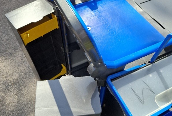 Ogłoszenie - Polecam Uniwersalny Wózek Narzędziowy Stan Idealny. Zdjęcie 4