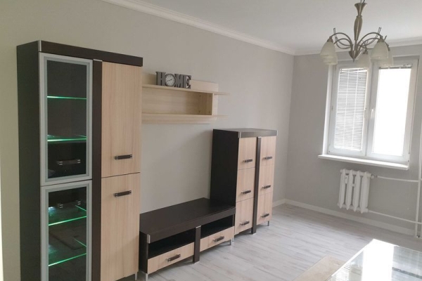 Ogłoszenie - 1pok 40met, Okolice Nowowiejskiej PIWNICA/MP/WINDA (Wrocław). Zdjęcie 1