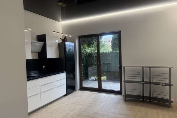 Ogłoszenie - 1pok, 30met, okolice krzyckiej TARAS/OGRÓD/GARAŻ (Wrocław). Zdjęcie 1