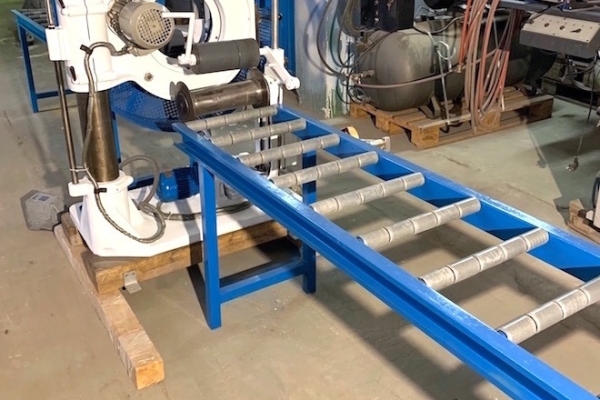 Ogłoszenie - Automatyczna owijarka folią stretch do pakowania listew itp.. Zdjęcie 3