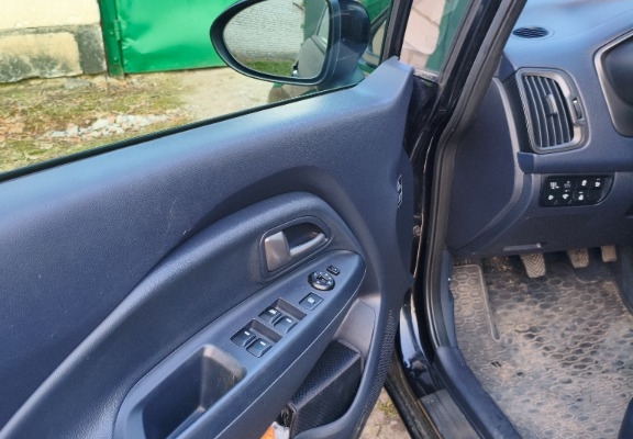 Ogłoszenie - Kia Rio 3. Zdjęcie 10