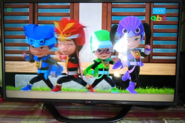 Ogłoszenie - Sprzedam telewizor. Zdjęcie 1