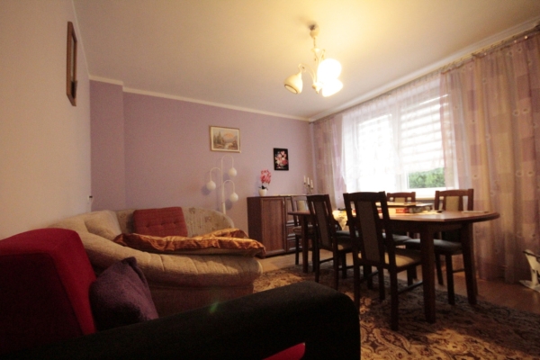 Ogłoszenie - 3pok, 78met, okolice Skrzypowej 2 PIWNICE/OGRÓD/GARAŻ (Wrocław). Zdjęcie 2