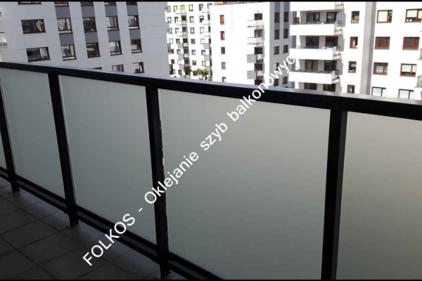 Ogłoszenie - Czym zasłonić szklaną balustradę balkonową ? Folie prywatyzujące na szyby balkonowe -oklejamy balkony folią Warszawa. Zdjęcie 5