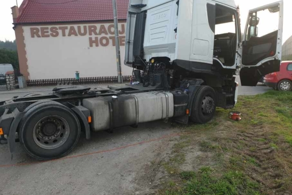 Ogłoszenie - Naprawa TIR Poznań 881-673-882. Zdjęcie 3