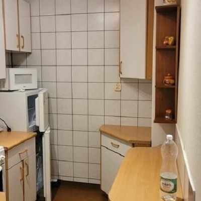 Ogłoszenie - 2pok, 36met, Okolice Młodych Techników PIWNICA/PARKING (Wrocław). Zdjęcie 4