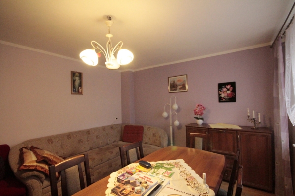 Ogłoszenie - 3pok, 78met, okolice Skrzypowej 2 PIWNICE/OGRÓD/GARAŻ (Wrocław). Zdjęcie 3