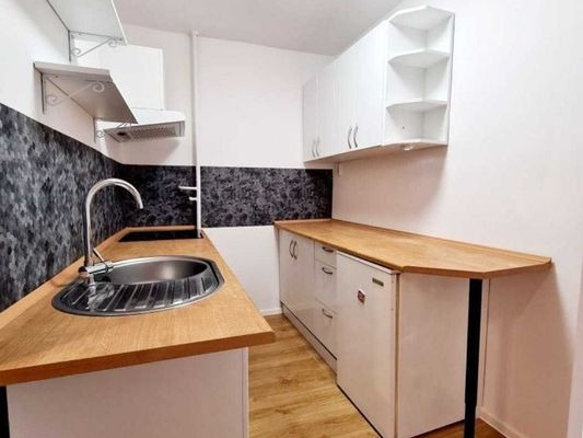 Ogłoszenie - 1pok, 25met, Okolice Ślężnej BALKON/PIWNICA (Wrocław). Zdjęcie 5