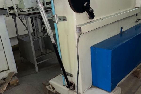 Ogłoszenie - Szlifierka pionowa O.M.A do elementów krzywoliniowych (krzeseł itp.). Zdjęcie 10