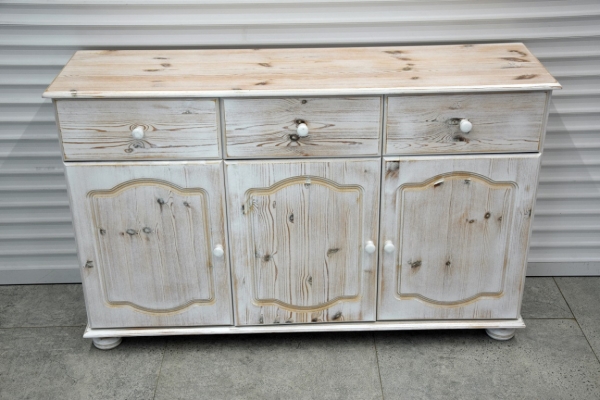 Ogłoszenie - komoda z drewna sosnowego - jak nowa. Zdjęcie 1